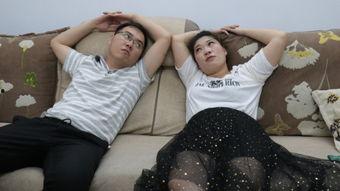 偷拍老公吃老婆奶