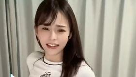 av丝袜人妻 视频,人妻的私密诱惑瞬间